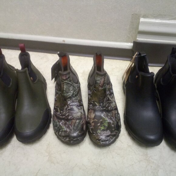 BOGS 3 Pair Men's Size 9 Rain, Mud, Snow Boots- New with Tags - Picture 1 of 4